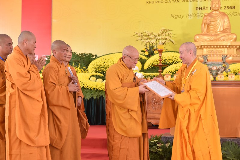 Lễ công bố quyết định thành lập, bổ nhiệm trụ trì , đặt đá xây dựng Thiền Viện Trúc Lâm Tây Ninh